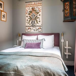 Small Double Room 140 cm bed